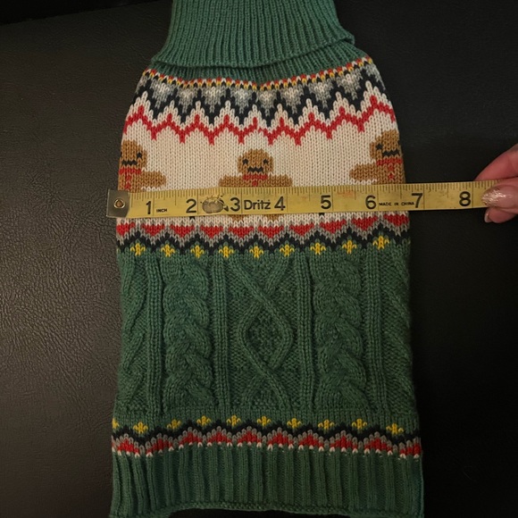 NWT Small Holiday Dog Sweater, Green, Gingerbread Man, Knit - Picture 6 of 8